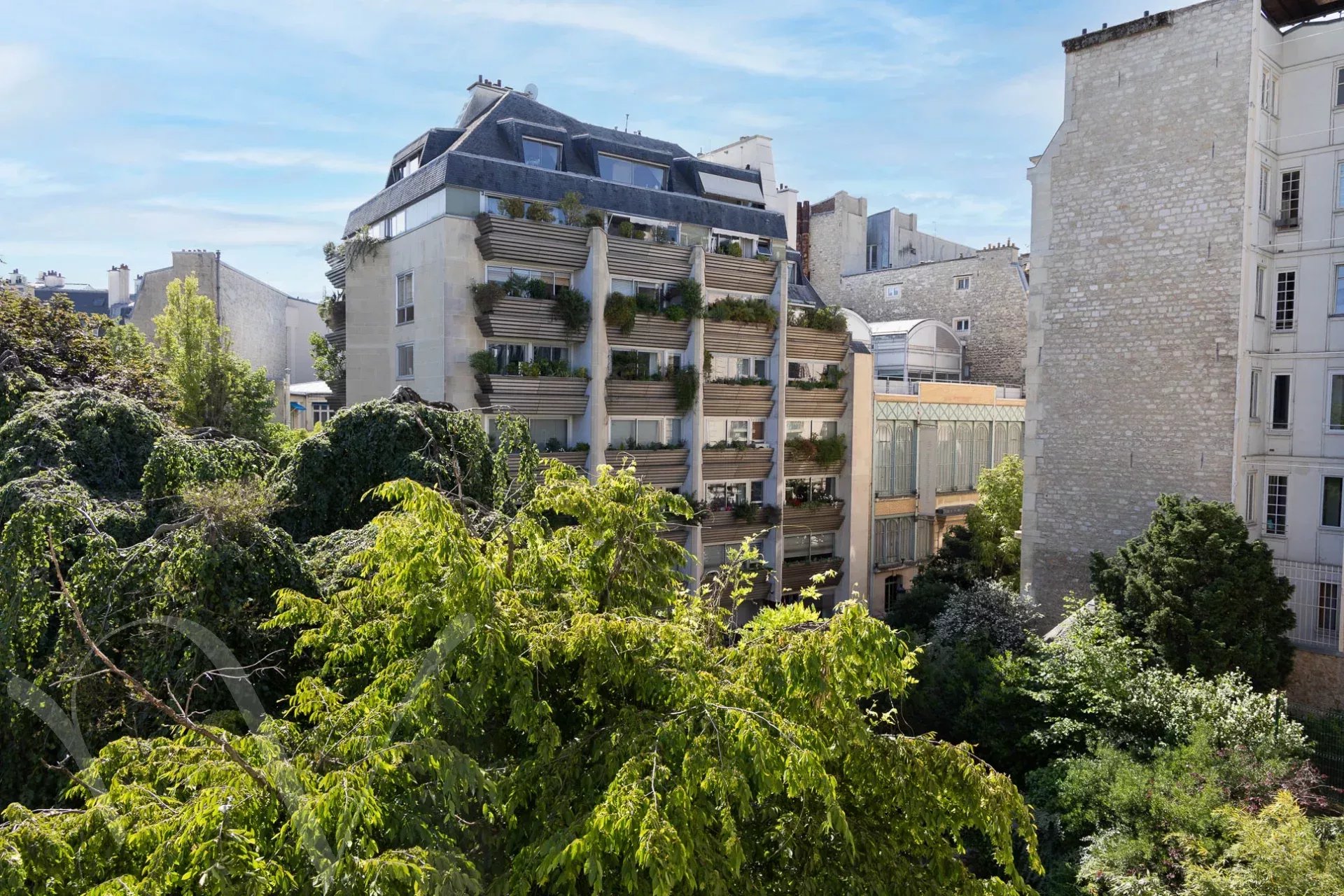 Appartement à vendre – 75007 Paris – Sèvres-Babylone – 6e étage – 2 chambres