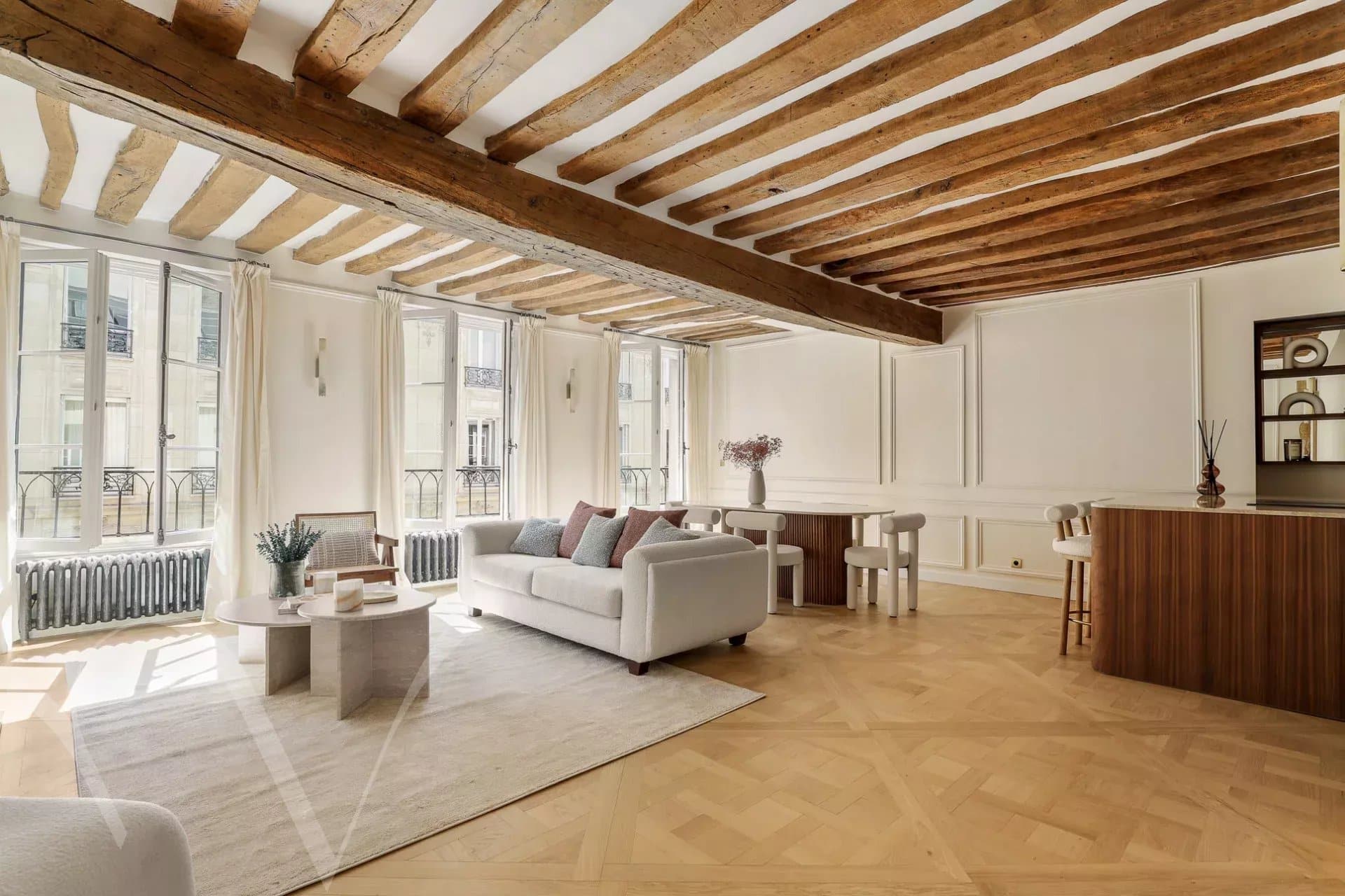 PARIS VII Rue du Bac/Rue de Lille