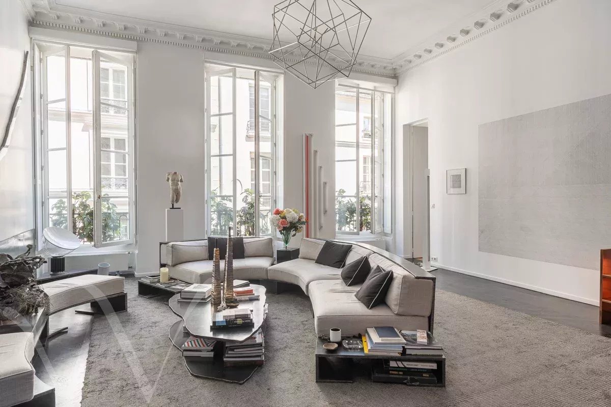 APPARTEMENT DE RECEPTION RUE DE TOURNON